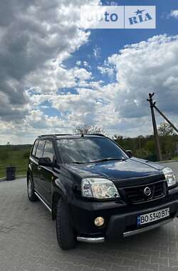 Внедорожник / Кроссовер Nissan X-Trail 2002 в Шумске