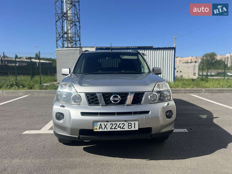 Позашляховик / Кросовер Nissan X-Trail 2008 в Харкові
