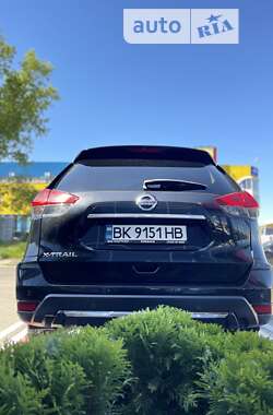 Внедорожник / Кроссовер Nissan X-Trail 2020 в Ровно