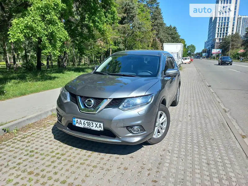 Внедорожник / Кроссовер Nissan X-Trail 2016 в 