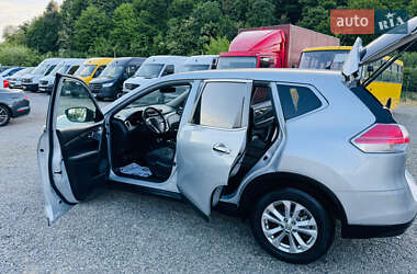 Внедорожник / Кроссовер Nissan X-Trail 2015 в 