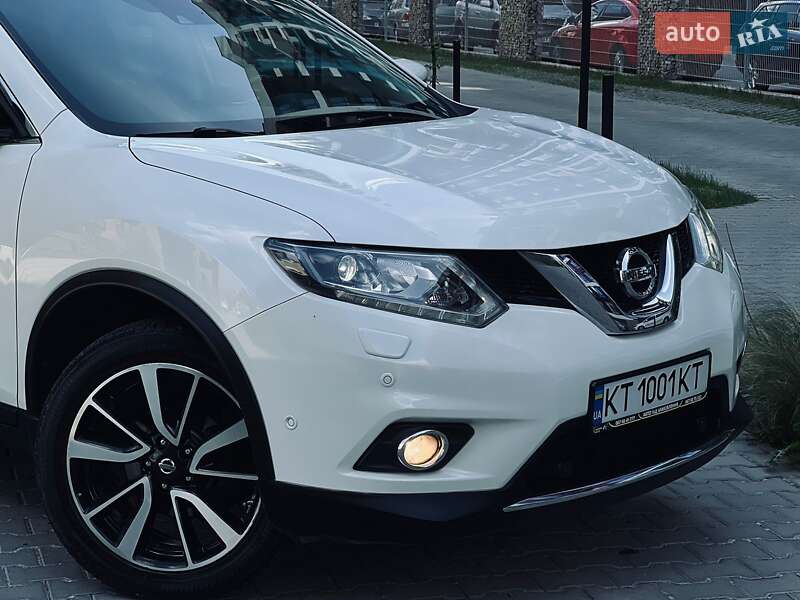 Внедорожник / Кроссовер Nissan X-Trail 2015 в Ивано-Франковске