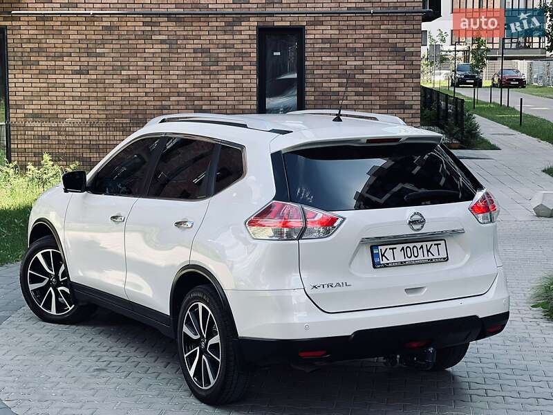 Внедорожник / Кроссовер Nissan X-Trail 2015 в Ивано-Франковске