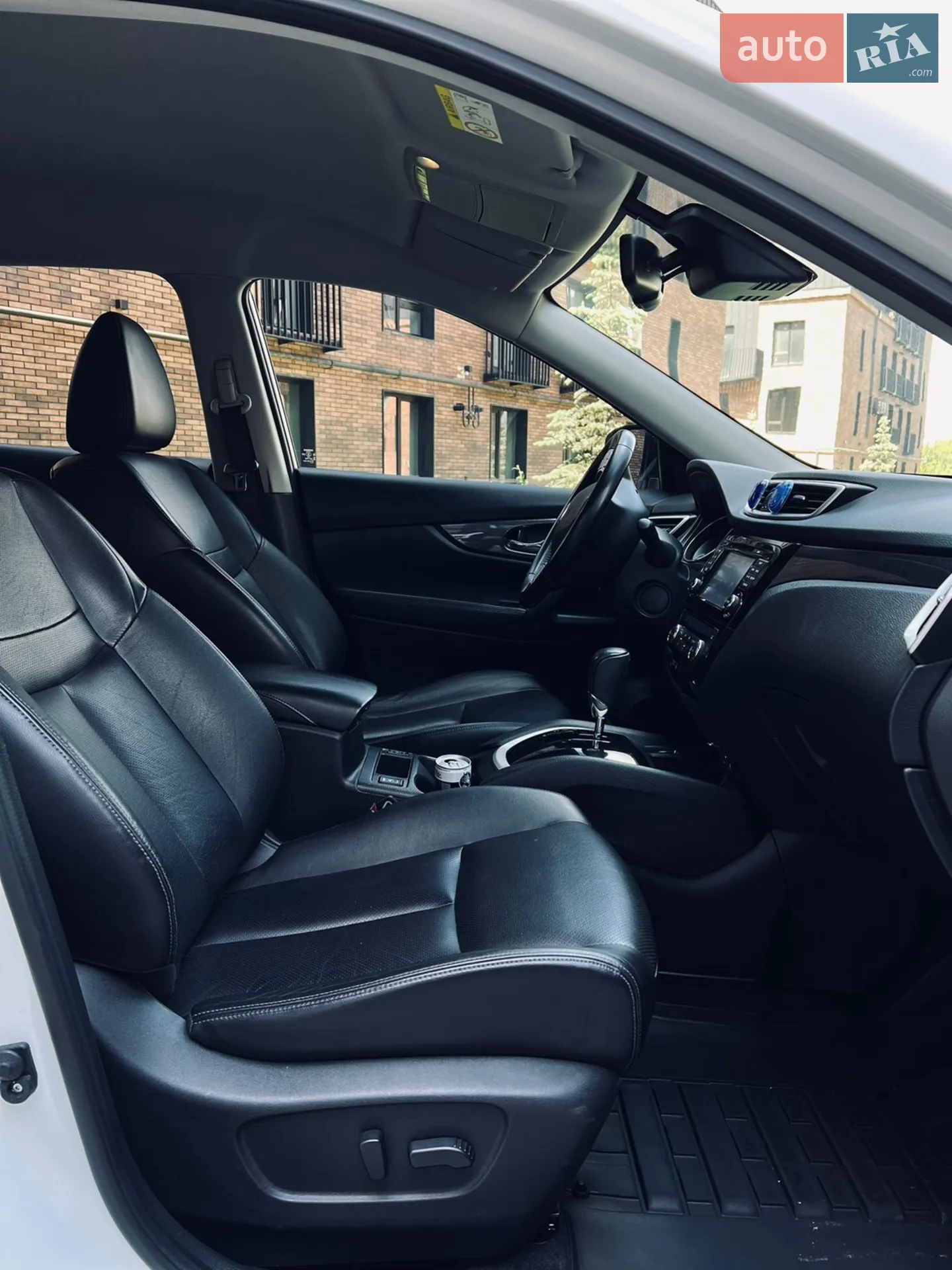 2015 Nissan X-Trail - мініатюра 29