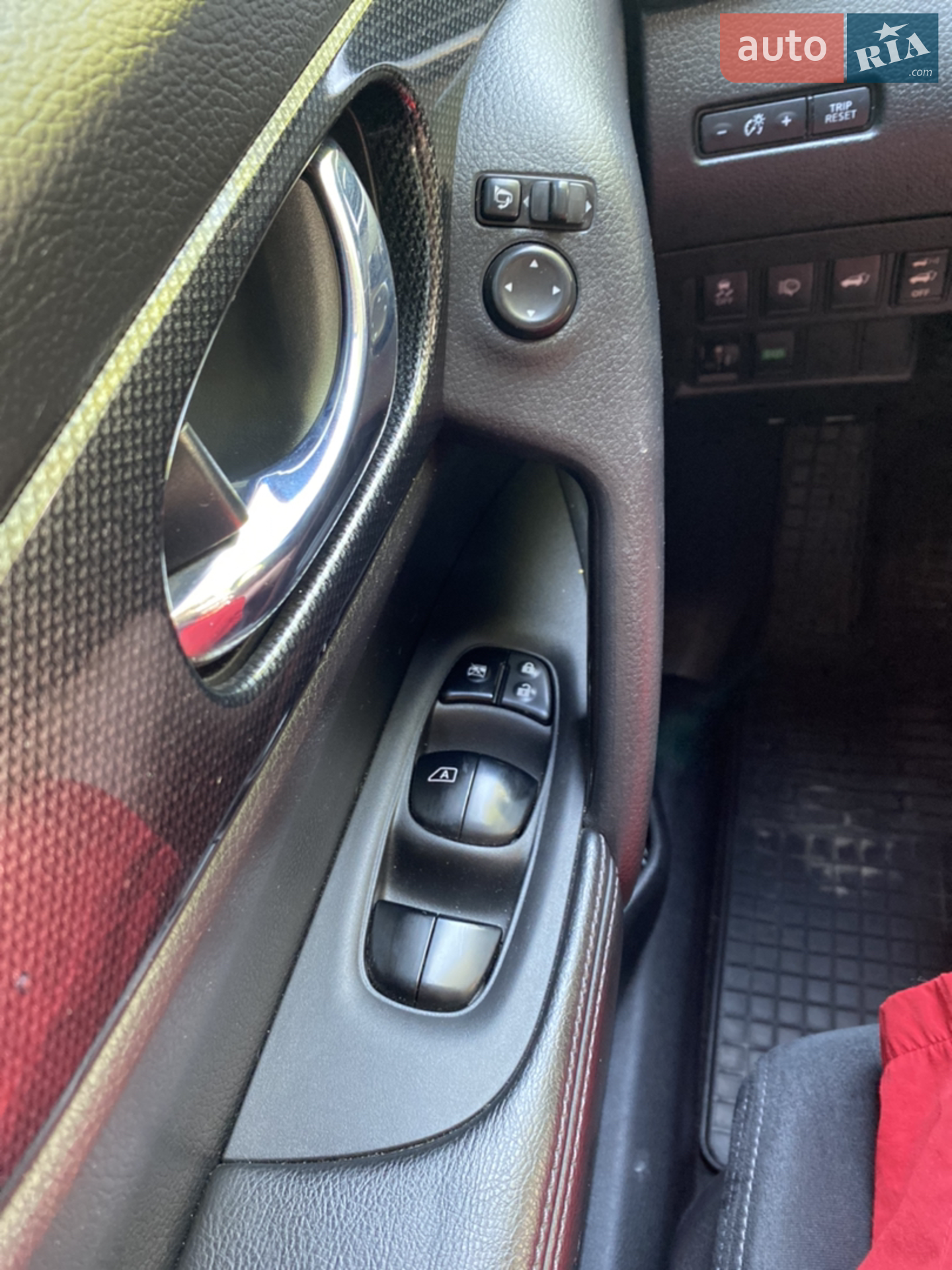 2017 Nissan X-Trail - мініатюра 21