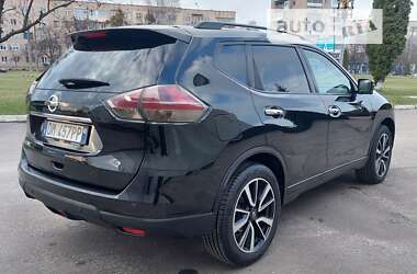 Внедорожник / Кроссовер Nissan X-Trail 2017 в Ровно