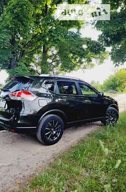 Позашляховик / Кросовер Nissan X-Trail 2016 в Бердичеві