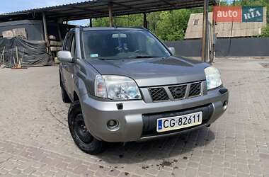 Внедорожник / Кроссовер Nissan X-Trail 2004 в 