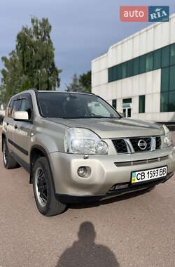 Внедорожник / Кроссовер Nissan X-Trail 2007 в Новгород-Северском