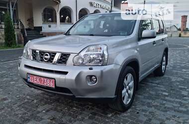 Позашляховик / Кросовер Nissan X-Trail 2008 в Золочеві