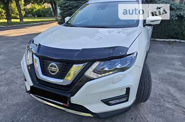 Позашляховик / Кросовер Nissan X-Trail 2018 в Звенигородці