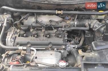 Внедорожник / Кроссовер Nissan X-Trail 2004 в 