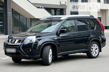 Внедорожник / Кроссовер Nissan X-Trail 2013 в Киеве