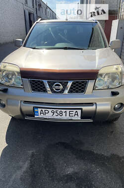 Позашляховик / Кросовер Nissan X-Trail 2005 в Києві