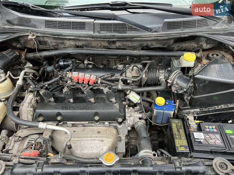 Внедорожник / Кроссовер Nissan X-Trail 2004 в Николаеве