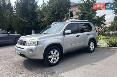 Позашляховик / Кросовер Nissan X-Trail 2008 в Рівному