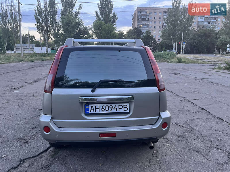 Внедорожник / Кроссовер Nissan X-Trail 2004 в Кодыме