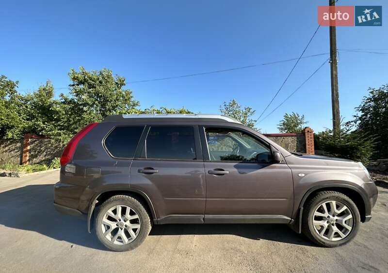 Позашляховик / Кросовер Nissan X-Trail 2011 в Долинській