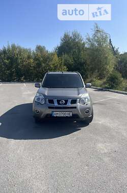 Позашляховик / Кросовер Nissan X-Trail 2011 в Звягелі