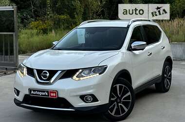 Позашляховик / Кросовер Nissan X-Trail 2015 в Києві