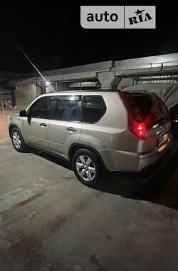 Позашляховик / Кросовер Nissan X-Trail 2008 в Києві