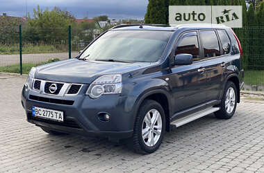 Позашляховик / Кросовер Nissan X-Trail 2013 в Самборі