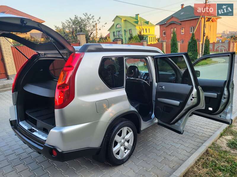 Позашляховик / Кросовер Nissan X-Trail 2007 в Хмельницькому