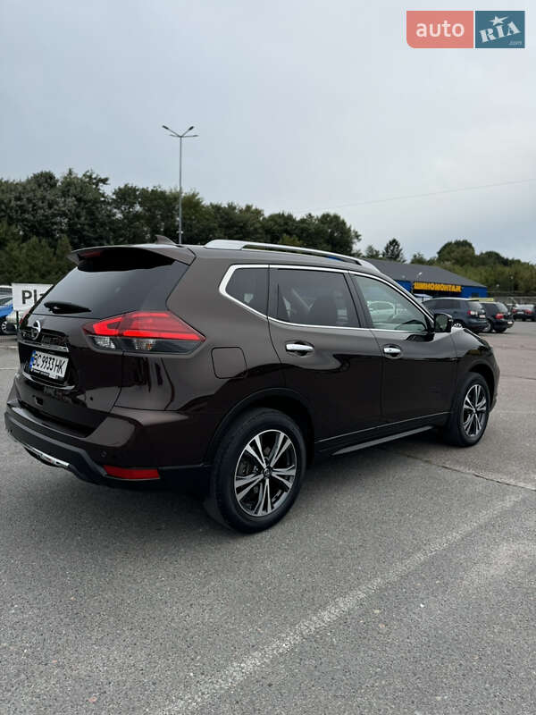 Позашляховик / Кросовер Nissan X-Trail 2018 в Солонці