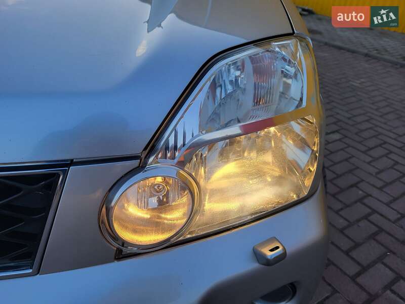 Позашляховик / Кросовер Nissan X-Trail 2008 в Хмельницькому