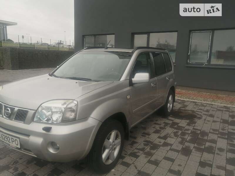 Позашляховик / Кросовер Nissan X-Trail 2007 в Львові