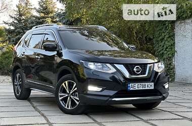 Внедорожник / Кроссовер Nissan X-Trail 2018 в Павлограде