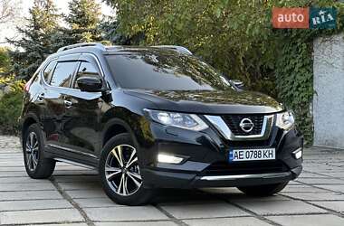 Внедорожник / Кроссовер Nissan X-Trail 2018 в Павлограде