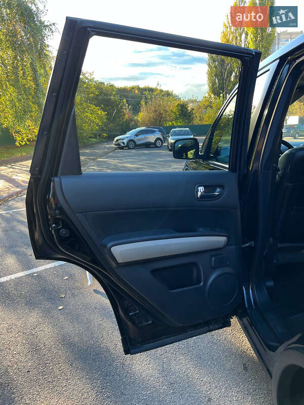 Позашляховик / Кросовер Nissan X-Trail 2012 в Вінниці