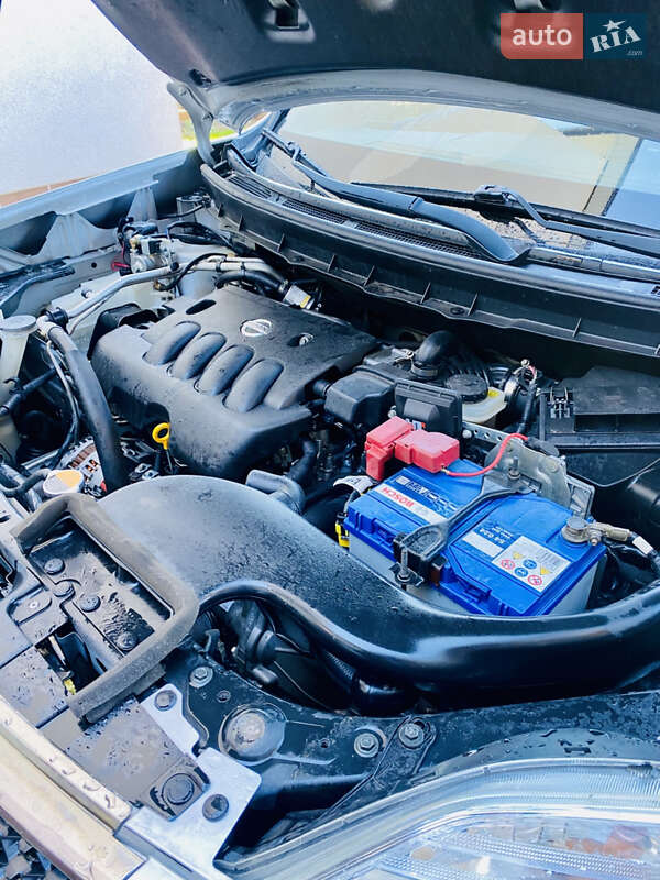 Позашляховик / Кросовер Nissan X-Trail 2011 в Львові