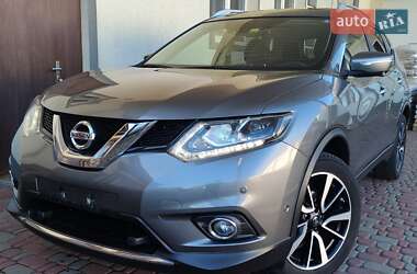 Позашляховик / Кросовер Nissan X-Trail 2015 в Рівному