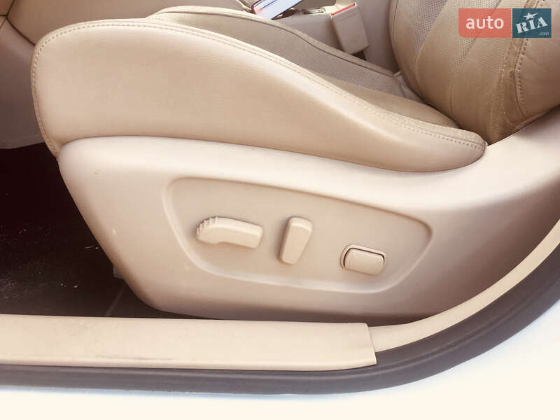 Внедорожник / Кроссовер Nissan X-Trail 2017 в Львове