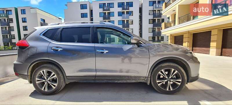 Внедорожник / Кроссовер Nissan X-Trail 2018 в Львове