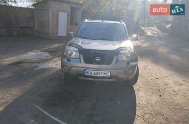 Внедорожник / Кроссовер Nissan X-Trail 2003 в 