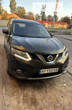 Внедорожник / Кроссовер Nissan X-Trail 2015 в Запорожье