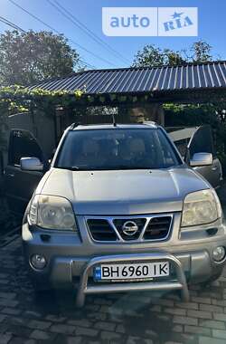 Позашляховик / Кросовер Nissan X-Trail 2002 в Одесі