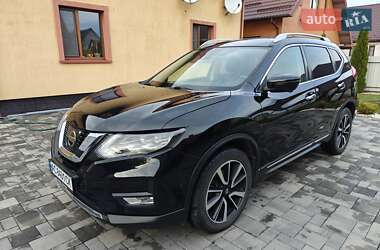 Внедорожник / Кроссовер Nissan X-Trail 2017 в Камне-Каширском