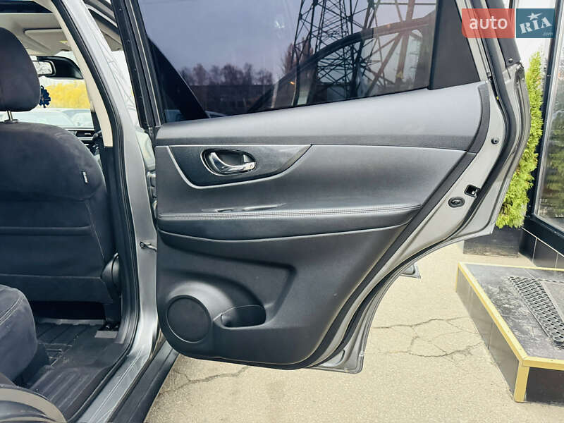 Позашляховик / Кросовер Nissan X-Trail 2014 в Харкові