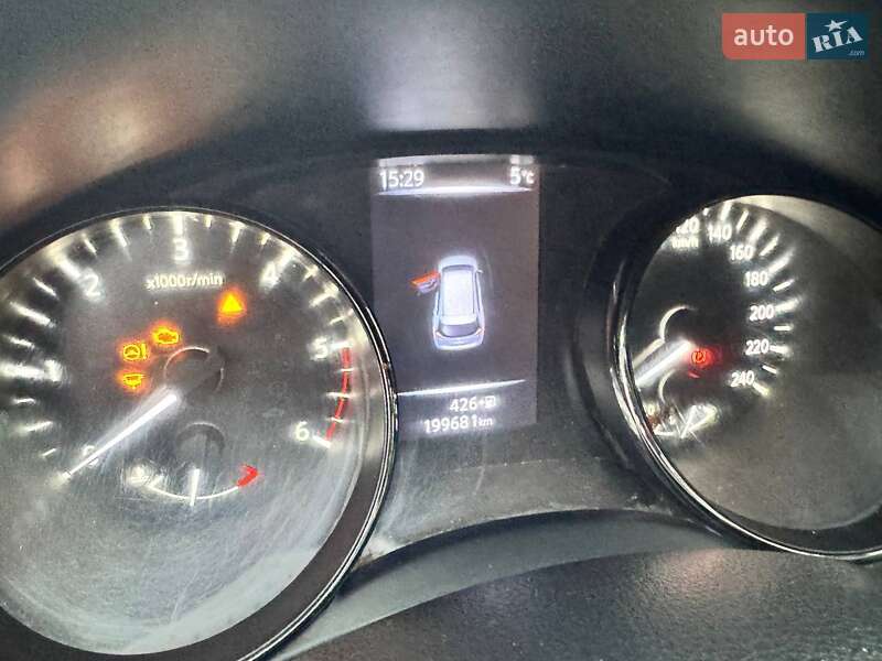 Позашляховик / Кросовер Nissan X-Trail 2019 в Рокитному