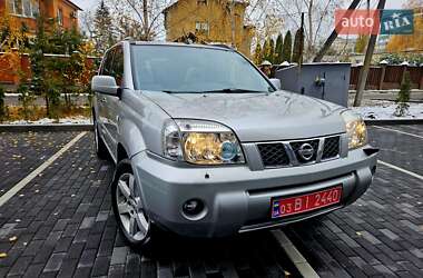 Внедорожник / Кроссовер Nissan X-Trail 2006 в Полтаве