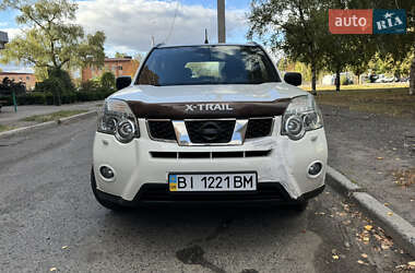 Внедорожник / Кроссовер Nissan X-Trail 2011 в Полтаве