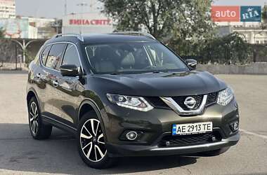 Внедорожник / Кроссовер Nissan X-Trail 2016 в Запорожье