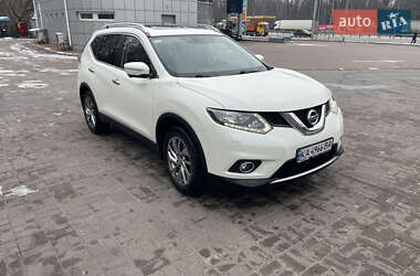 Позашляховик / Кросовер Nissan X-Trail 2015 в Києві