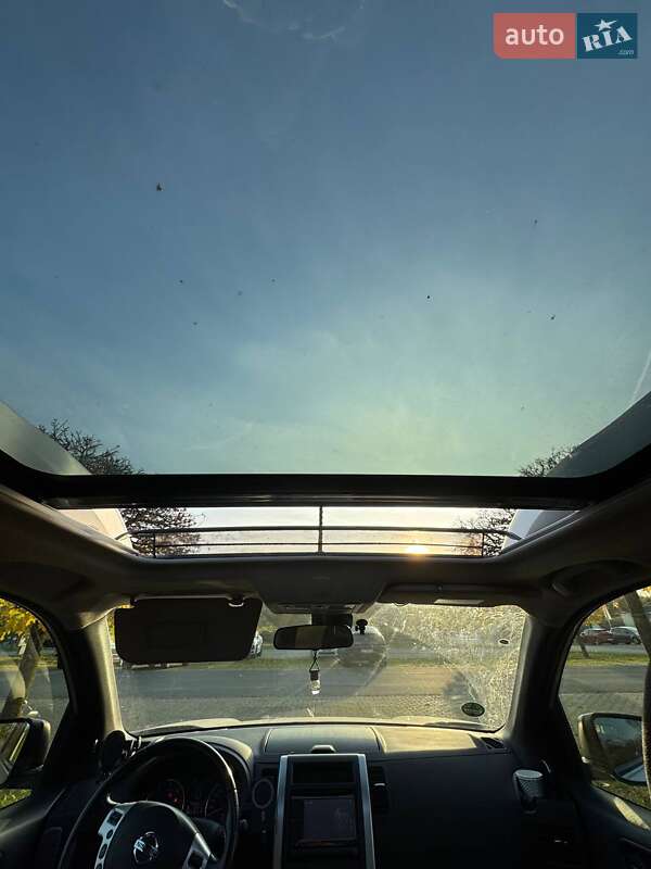 Позашляховик / Кросовер Nissan X-Trail 2012 в Львові