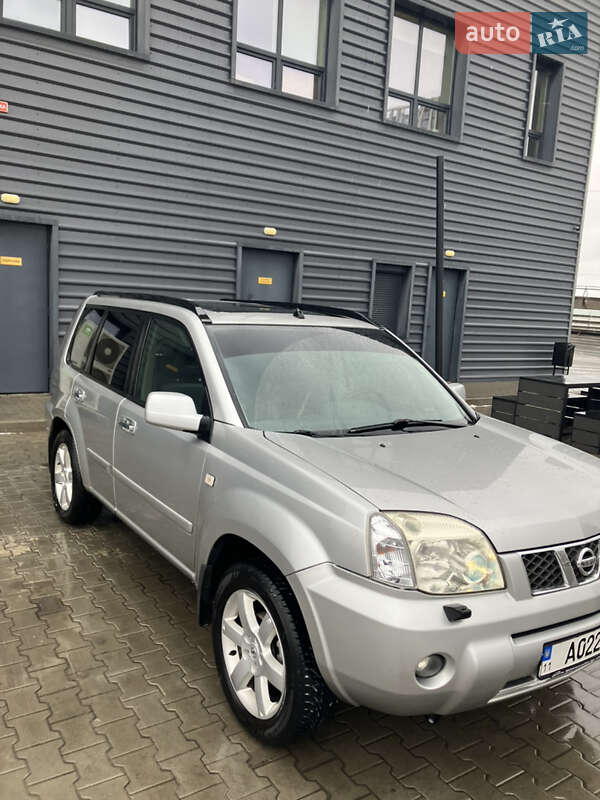 Внедорожник / Кроссовер Nissan X-Trail 2007 в Киеве