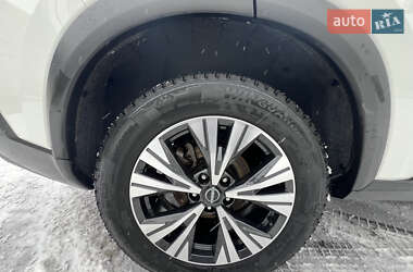 Внедорожник / Кроссовер Nissan X-Trail 2023 в 